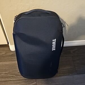 Thule subterranean carry on
